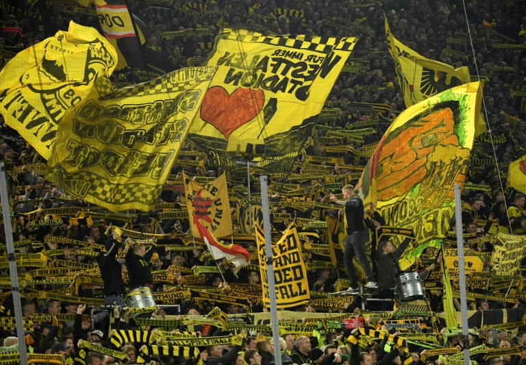 Dortmund fans ready to cheer their club in Bundesliga