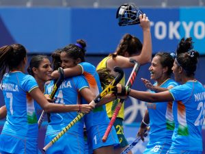 india womens hockey player
